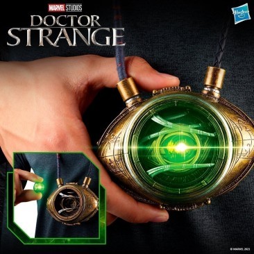 Marvel Legends Prop Replica Series: Doctor Strange Eye of Agamotto